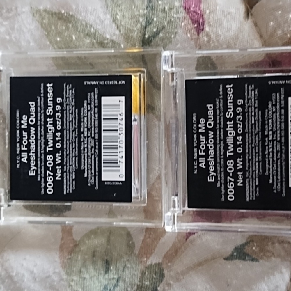 9 Eyeshadows - Picture 9 of 9